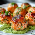 Delicious Baked Salmon Meatballs with Avocado Sauce 3 Delicious Baked Salmon Meatballs with Avocado Sauce